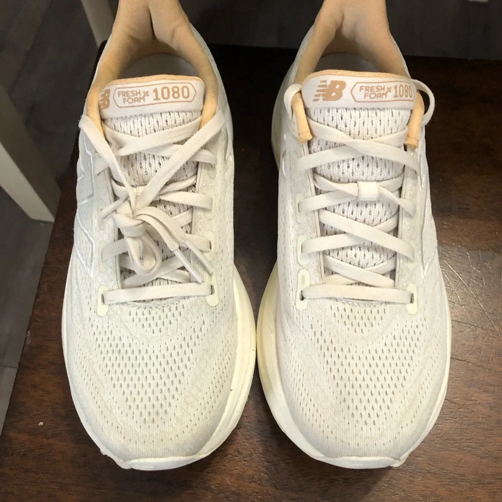 Women’s New Balance Fresh Foam 1080v13 ‘Turtledove Cream size 6.5